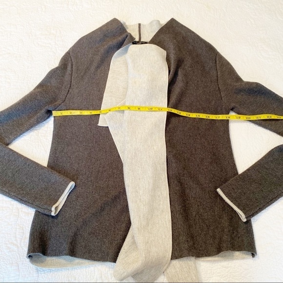 Romeo & Juliet Couture Waterfall Gray Cardigan - S - Picture 7 of 9